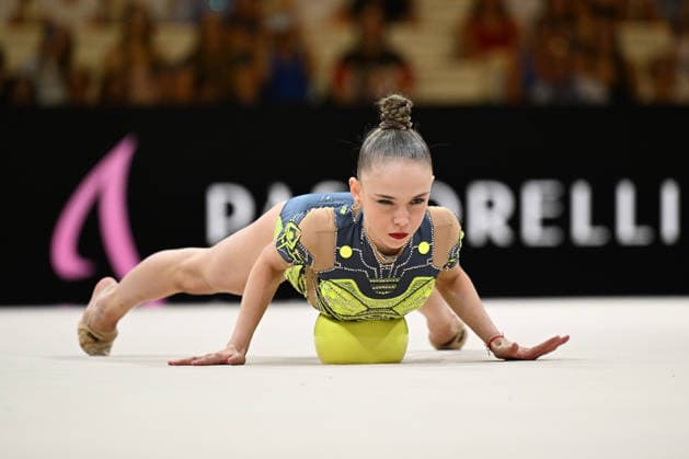 IPA87419443 - NIKOLOVA Stiliana (BUL) performing her ball routine during the 42nd Rhythmic gymnastics, Rhythmische Sportgymnastik, RSG World Championships in Frankfurt am Main, Germany, on August 12, 2026  Copyright: xFilippoxTomasi IPAxSportx xx 87419443