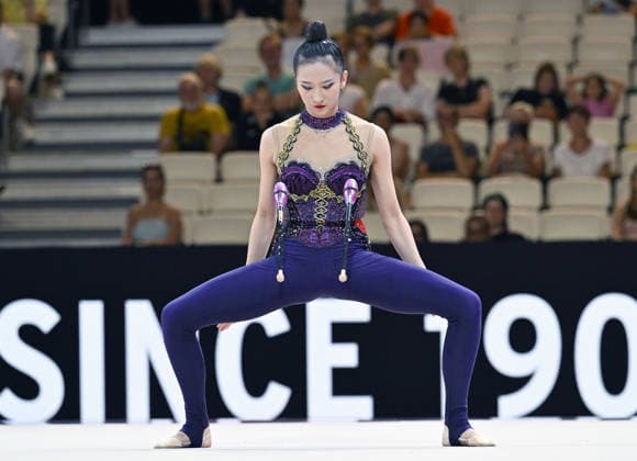 12.08.2026, xhbx, Rhythmische Sportgymnastik Weltmeisterschaft 2026, v.l. Zilu Wang (China) mit Keulen (DFL DFB REGULATIONS PROHIBIT ANY USE OF PHOTOGRAPHS as IMAGE SEQUENCES and or QUASI-VIDEO) Frankfurt am Main *** August 12, 2026, xhbx, 2026 Rhythmic Gymnastics World Championships, from left: Zilu Wang of China with clubs. DFL and DFB regulations prohibit any use of photographs as image sequences and or quasi-video. Frankfurt am Main