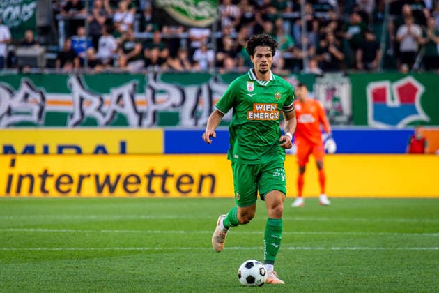 SOCCER - UEFA ECL, Rapid vs Paide VIENNA,AUSTRIA,12.AUG.26 - SOCCER - UEFA Conference League, qualification, SK Rapid Wien vs Paide Linnameeskond. Image shows Jakob Schoeller (Rapid).  GEPAxpictures xKevinxHackner