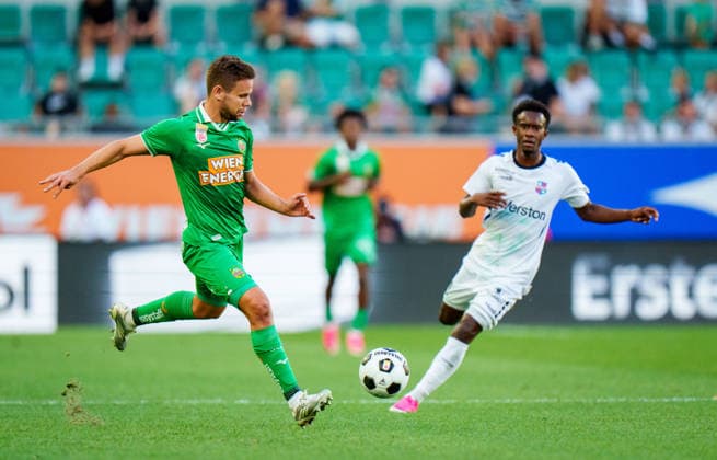 SOCCER - UEFA ECL, Rapid vs Paide VIENNA,AUSTRIA,12.AUG.26 - SOCCER - UEFA Conference League, qualification, SK Rapid Wien vs Paide Linnameeskond. Image shows Louis Schaub (Rapid).  GEPAxpictures xEdgarxEisner