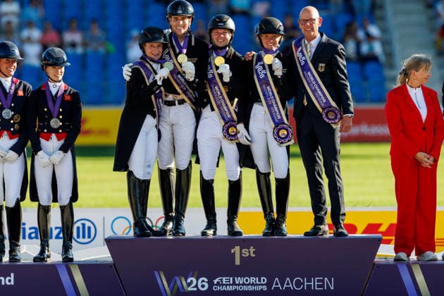 AACHEN - FEI World Championships 2026, AACHEN - FEI World Championships 2026 Team Germany HEMMER Katharina (GER), NETZ Raphael (GER), WANDRES Frederic (GER), WERTH Isabell (GER), ROESER Klaus (Chef dÂ Equipe) Medal ceremony Team FEI Dressage World Championship, WM, Weltmeisterschaft Grand Prix de Dressage Team Finale & Einzelqualifikation Lambertz-Preis Aachen, Reitstadion Soers 12. August 2026 - *** AACHEN FEI World Championships 2026, AACHEN FEI World Championships 2026 Team Germany: Katharina Hemmer (GER), Raphael Netz (GER), Frederic Wandres (GER), Isabell Werth (GER), Klaus Roeser, Chef d’Equipe; Medal ceremony; Team FEI Dressage World Championship; Grand Prix de Dressage; Team Final; Individual Qualifying Round; Lambertz Prize Aachen; Soers Equestrian Stadium; August 12, 2026