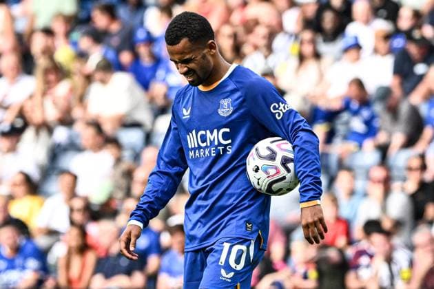 Newcastle United v Everton Pre-Season Friendly Iliman Ndiaye of Everton with the ball before his penalty during the Pre-Season Friendly match at Scottish Gas Murrayfield Stadium, Edinburgh 12 08 2026 UK Newspapers OUT Copyright: xJamiexJohnstonx FIL-23757-0100