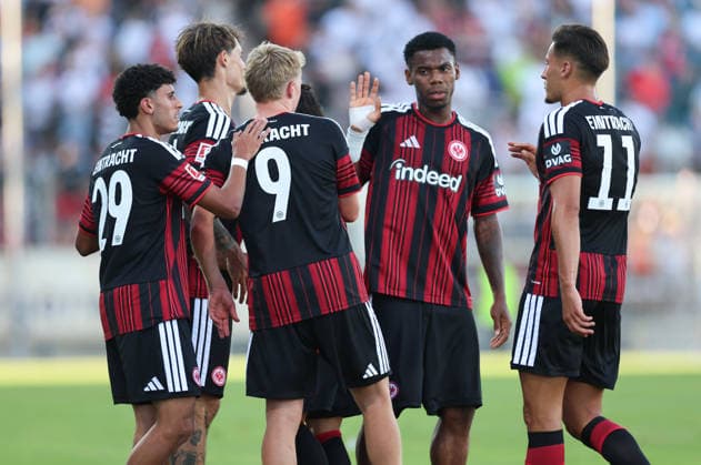 12.08.2026, Fussball Testspiel, FSV Frankfurt - Eintracht Frankfurt, v.l., Torjubel zum 0:3 durch Jonathan Burkardt (Eintracht Frankfurt), Goal celebration, celebrate the goal DFL DFB REGULATIONS PROHIBIT ANY USE OF PHOTOGRAPHS AS IMAGE SEQUENCES AND OR QUASI-VIDEO. xdcx *** August 12, 2026, Soccer friendly match, FSV Frankfurt vs. Eintracht Frankfurt, from left, goal celebration for the 0–3 goal by Jonathan Burkardt of Eintracht Frankfurt, goal celebration, celebrating the goal. DFL and DFB regulations prohibit any use of photographs as image sequences and or quasi-video. xdcx Copyright: HMBxMedia Claus
