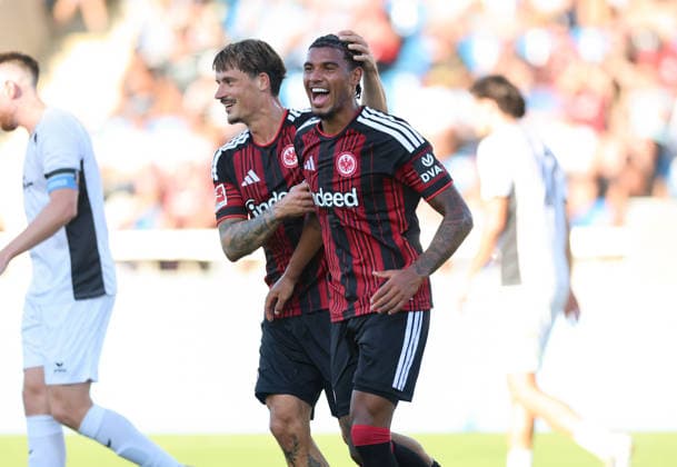 12.08.2026, Fussball Testspiel, FSV Frankfurt - Eintracht Frankfurt, v.l., Torjubel zum 0:1 durch Otavio Galdino Fernandes (Eintracht Frankfurt), Goal celebration, celebrate the goal, Robin Koch (Eintracht Frankfurt) DFL DFB REGULATIONS PROHIBIT ANY USE OF PHOTOGRAPHS AS IMAGE SEQUENCES AND OR QUASI-VIDEO. xdcx *** August 12, 2026, Soccer Friendly Match, FSV Frankfurt vs. Eintracht Frankfurt, from left, goal celebration for the 0–1 goal by Otavio Galdino Fernandes of Eintracht Frankfurt, goal celebration, celebrating the goal, Robin Koch, Eintracht Frankfurt. DFL and DFB regulations prohibit any use of photographs as image sequences and or quasi-video. xdcx Copyright: HMBxMedia Claus