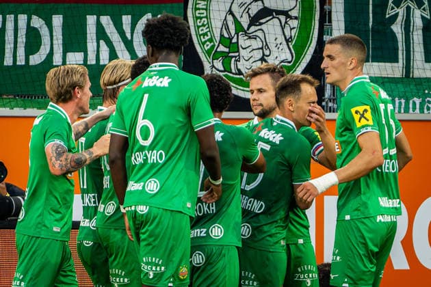 SOCCER - UEFA ECL, Rapid vs Paide VIENNA,AUSTRIA,12.AUG.26 - SOCCER - UEFA Conference League, qualification, SK Rapid Wien vs Paide Linnameeskond. Image shows the rejoicing of Toni Adamsen, Tobias Gulliksen, Serge Philippe Raux Yao, Louis Schaub, Nikolaus Wurmbrand and Nenad Cvetkovic (Rapid).  GEPAxpictures xKevinxHackner
