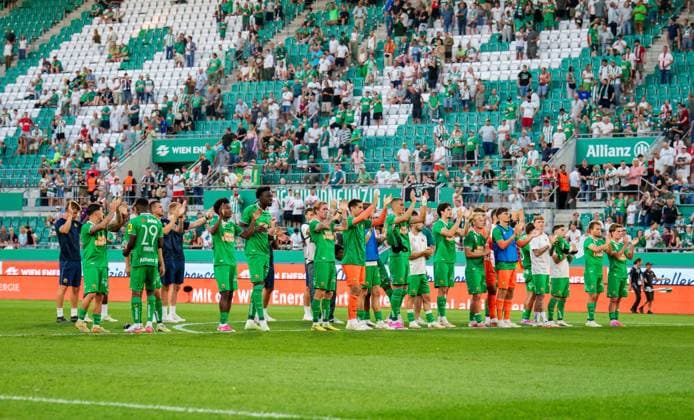SOCCER - UEFA ECL, Rapid vs Paide VIENNA,AUSTRIA,12.AUG.26 - SOCCER - UEFA Conference League, qualification, SK Rapid Wien vs Paide Linnameeskond. Image shows the rejoicing of Rapid.  GEPAxpictures xEdgarxEisner
