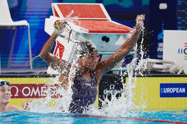 Sara Curtis world record on 50-meter backstroke the at the Swimming European Aquatics Championships Paris 2026, Paris, August 12, 2026  Copyright: xGianxMattiaxD Alberto LaPressex