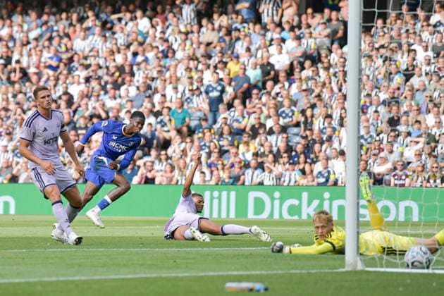 Newcastle United v Everton Pre-Season Friendly Thierno Barry of Everton scores his sides first goal of the match during the Pre-Season Friendly match at Scottish Gas Murrayfield Stadium, Edinburgh 12 08 2026 UK Newspapers OUT Copyright: xJamiexJohnstonx FIL-23757-0142