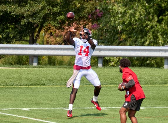 Tampa Bay Buccaneers wide receiver Chris Godwin Jr. (14) participate during a joint practice with the New York Jets during training camp at the Atlantic Health Jets Training Center, Florham Park, New Jersey. CSM Florham Park United States - ZUMAc04_ 20260812_zma_c04_006 Copyright: xDuncanxWilliamsx