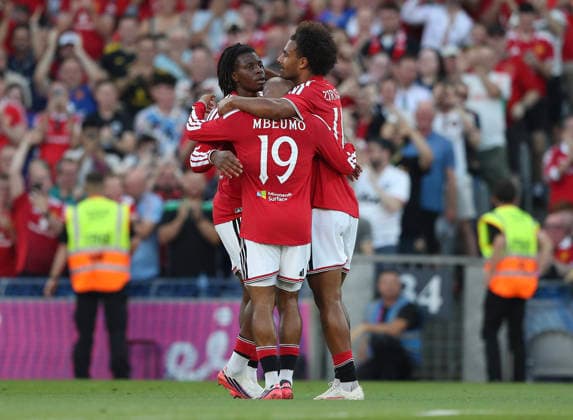 Football - 2026 2027 pre-season friendly - Manchester United, ManU vs. Leeds United - Croke Park, Dublin - Wednesday 12th August 2026 Manchester United s Joshua Zirkzee celebrates scoring 