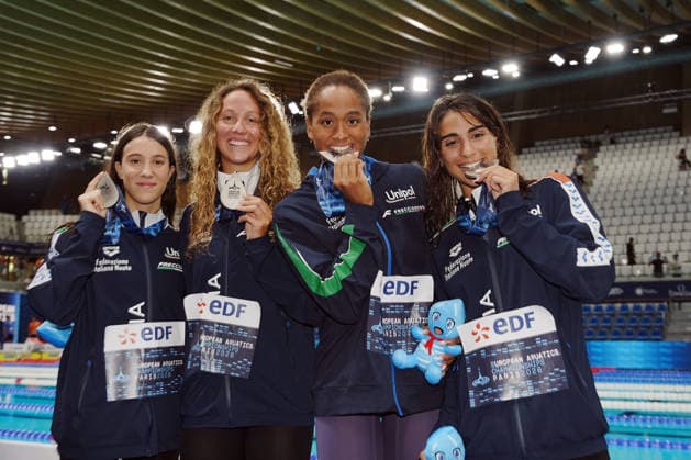 Sara Curtis, Emma Virginia Menicucci, Chiara Tarantino, Alessandra Mao (team Italy) silver medal on Women™s 4x100 free final at the Swimming European Aquatics Championships Paris 2026, Paris, August 12, 2026  Copyright: xGianxMattiaxD Alberto LaPressex