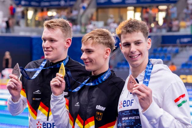 France, Paris, Centre Aquatique Olympique Metropole du Grand Paris, 12.08.2026, European Aquatics Championships, Day 13 - Final Session, Sven Schwarz, Waspo 98 Hannover and Johannes Liebmann, SC Magdeburg, Germany, Photo by Eibner Pressefoto Tino Henschel European Aquatics Championships, Day 13 - Final Session Paris *** France, Paris, Centre Aquatique Olympique Metropole du Grand Paris, August 12, 2026, European Aquatics Championships, Day 13 Final Session, Sven Schwarz, Waspo 98 Hannover and Johannes Liebmann, SC Magdeburg, Germany, Photo by Eibner Pressefoto Tino Henschel European Aquatics Championships, Day 13 Final Session, Paris Copyright: xEibnerxPressefotox