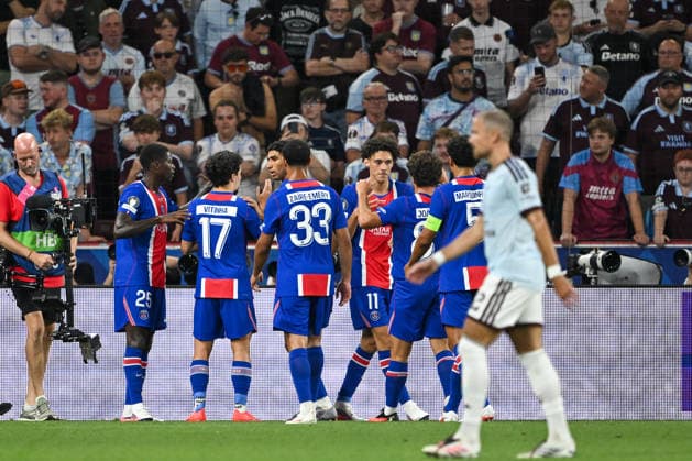SOCCER - UEFA Super Cup, PSG vs Aston Villa SALZBURG,AUSTRIA,12.AUG.26 - SOCCER - UEFA Super Cup, Paris Saint-Germain vs Aston Villa FC. Image shows the rejoicing of Paris Saint Germain.  GEPAxpictures xDanielxSchoenherr
