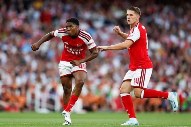 Myles Lewis-Skelly of Arsenal scores his teams first goal Arsenal vs Como, Club Friendlies, Emirates Stadium, London, UK - 12 Aug 2026London Emirates Stadium United Kingdom  Copyright: xMattxImpey Shutterstockx 17068381bg