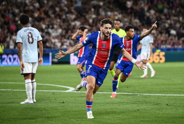 PSG v Aston Villa - UEFA Super Cup SALZBURG, AUSTRIA - AUGUST 12: Khvicha Kvaratskhelia of Paris Saint-Germain celebrates after scoring a goal during the UEFA Super Cup football match between PSG and Aston Villa at Red Bull Arena (Stadion Salzburg) in Salzburg, Austria on August 12, 2026. Harun Ozalp Anadolu Salzburg Austria. Editorial use only. Please get in touch for any other usage.  Copyright: x2026xAnadoluxHarunxOzalpx