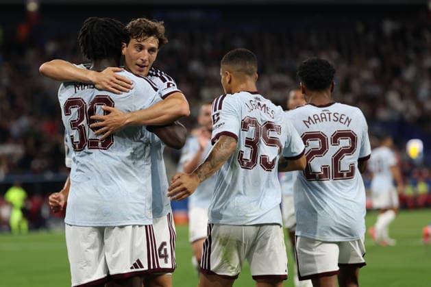 Paris Saint-Germain v Aston Villa FC - UEFA Super Cup 2026 Brian Madjo of Aston Villa celebrates his team s first goal with Pau Torres of Aston Villa during the 2026 UEFA Super Cup Final match between Paris Saint-Germain and Aston Villa FC at Stadion Salzburg on August 12, 2026 in Salzburg, Austria. Salzburg Stadion Salzburg Salzburg Austria Copyright: xYigitxOermex xPsxImagesxYigitxOermex xPsxImagesx