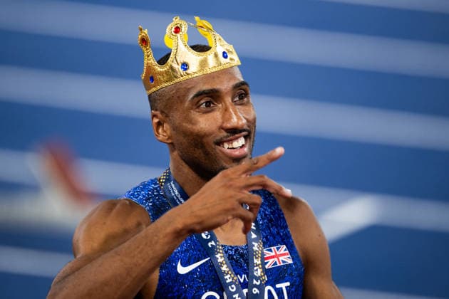 260812 Matthew Hudson-Smith of Great Britain celebrates with his medal after winning the final of men™s 400 meters during day 3 of the 2026 European Athletics Championships on August 12, 2026 in Birmingham. Photo: Maxim Thore BILDBYRAN kod MT MT1066 friidrott athletics friidrett friidrotts-em em friidretts-em 2026 european athletics championships 3 bbeng celebration jubel *** August 12, 2026: Matthew Hudson Smith of Great Britain celebrates with his medal after winning the men’s 400-meter final on Day 3 of the 2026 European Athletics Championships, 2026 in Birmingham. Photo by Maxim Thore. BILDBYRAN code MT MT1066 track and field athletics friidrett friidrotts em em friidretts em 2026 European Athletics Championships 3 bbeng celebration jubilation  Copyright: MAXIMxTHORE BB260812MT130
