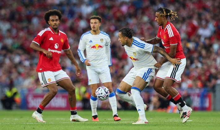 Manchester United, ManU vs Leeds United, Croke Park, Dublin 12 8 2026 Manchester United™s Lenny Yoro with Noah Okafor of Leeds Lenny Yoro with Noah Okafor 12 8 2026  Copyright: xx RB1_3744