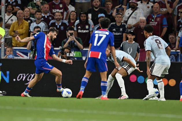 IPA87426319 - Khvicha Kvaratskhelia (Paris Saint-Germain F.C.) during the 2026 UEFA Super Cup match between Paris Saint-Germain F.C. and Aston Villa F.C. on August 12, 2026, at the Salzburg Stadion in Salzburg, Austria  Copyright: xVincenzoxOrlando IPAxSportx xx 87426319