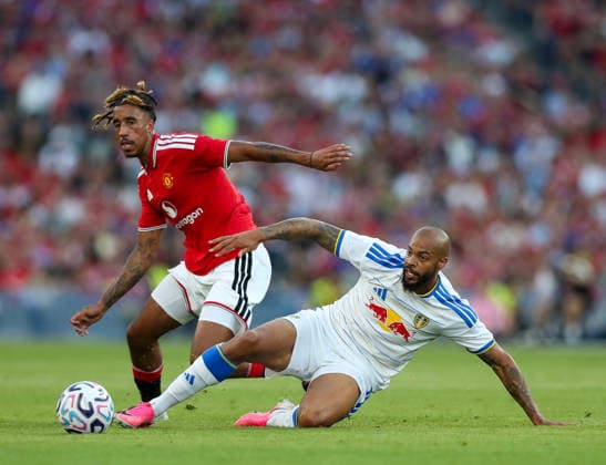 Football - 2026 2027 pre-season friendly - Manchester United, ManU vs. Leeds United - Croke Park, Dublin - Wednesday 12th August 2026 Leeds United s Lukas Nmecha in action against Manchester United s Leny Yoro 