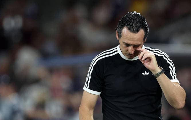 Emery Unai Trainer Aston Villa , PSG-Aston Villa , UEFA Super Cup Finale , , Fußball , in der Red Bull Arena Stadion in Salzburg , Österreich . August 12 , 2026 . Photo by: Davide Elias IPA Photo Pressefoto DENL Copyright: xDavidexEliasx