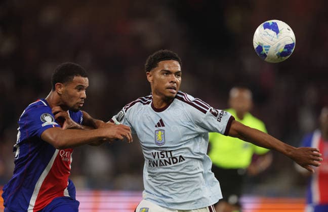 Zaire-Emery Warren - George Hemmings , , PSG-Aston Villa , UEFA Super Cup Finale , , Fußball , in der Red Bull Arena Stadion in Salzburg , Österreich . August 12 , 2026 . Photo by: Davide Elias IPA Photo Pressefoto DENL Copyright: xDavidexEliasx