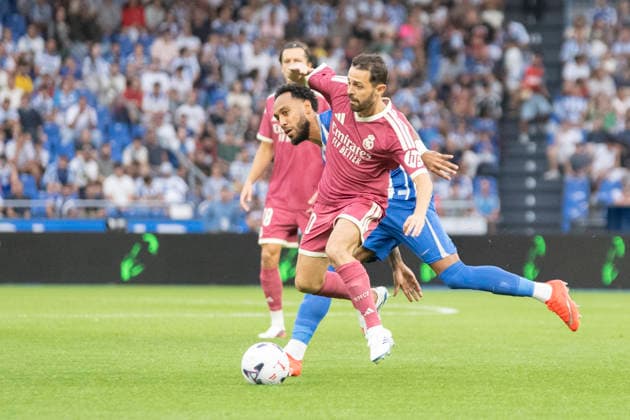 ESP: friendly match Deportivo Alaves v Real Madrid Bernardo Silva of Real Madrid during preseason friendly match between Deportivo Alaves v Real Madrid CF played at Abanca-Riazor Stadium, La Coruna on August 12, 2026 in Spain; La Coruna Spain *** ESP Friendly Match: Deportivo Alavés vs. Real Madrid — Bernardo Silva of Real Madrid during a preseason friendly match between Deportivo Alavés and Real Madrid CF played at Abanca Riazor Stadium in La Coruna, Spain, on August 12, 2026 Copyright: xAgenciaxLOFx