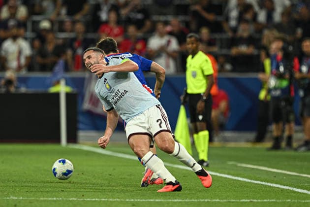 PSG v Aston Villa - UEFA Super Cup SALZBURG, AUSTRIA - AUGUST 12: John McGinn (7) of Aston Villa battles for the ball with an opponent during UEFA Super Cup football match between PSG and Aston Villa at Red Bull Arena (Stadion Salzburg) in Salzburg, Austria on August 12, 2026. Harun Ozalp Anadolu Salzburg Austria. Editorial use only. Please get in touch for any other usage.  Copyright: x2026xAnadoluxHarunxOzalpx