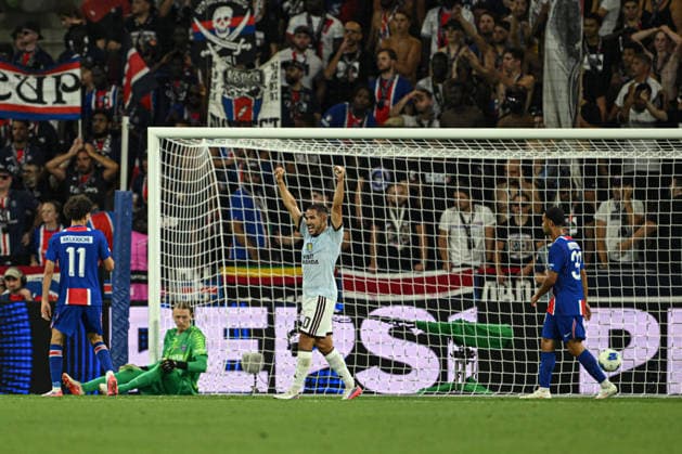 PSG v Aston Villa - UEFA Super Cup SALZBURG, AUSTRIA - AUGUST 12: Emiliano Buendia (10) of Aston Villa celebrates after his teammate Brian Madjo (39) scored a goal during UEFA Super Cup football match between PSG and Aston Villa at Red Bull Arena (Stadion Salzburg) in Salzburg, Austria on August 12, 2026. Harun Ozalp Anadolu Salzburg Austria. Editorial use only. Please get in touch for any other usage.  Copyright: x2026xAnadoluxHarunxOzalpx