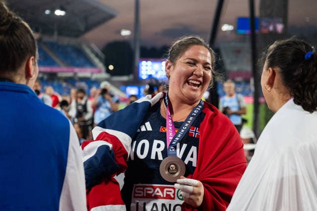 260812 Beatrice Nedberge Llano of Norway celebrates after winning bronze in women™s hammer throw during day 3 of the 2026 European Athletics Championships on August 12, 2026 in Birmingham. Photo: Mathias Bergeld BILDBYRAN kod MB MT1066 friidrott athletics friidrett friidrotts-em em friidretts-em 2026 european athletics championships 3 bbeng celebration jubel *** August 12, 2026: Beatrice Nedberge Llano of Norway celebrates after winning the bronze medal in the women’s hammer throw on Day 3 of the 2026 European Athletics Championships on August 12, 2026 in Birmingham. Photo by Mathias Bergeld. BILDBYRAN code MB MT1066. track and field, athletics, friidrett, friidrotts EM, 2026 European Athletics Championships, 3 BBENG, celebration, jubilation  Copyright: MATHIASxBERGELD BB260812MB127