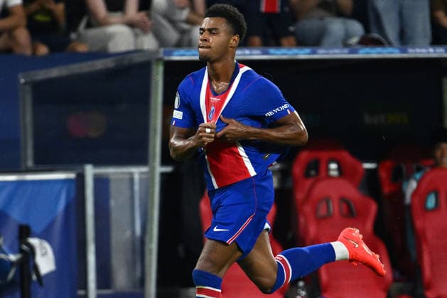 Dc Salisburgo 12 08 2026 - Supercoppa Europea Paris Saint Germain-Aston Villa foto Domenico CippitelliImage nella foto: esultanza gol Desire Doue 
