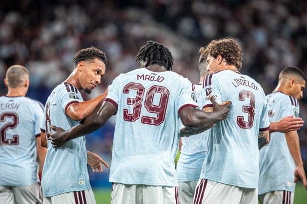 2026.08.12 Salzburg Pilka Nozna, Superpuchar UEFA 2026 PSG - Aston Villa N z gol radosc bramka goal Madjo Foto Mateusz Porzucek PressFocus 2026.08.12 Salzburg Football, UEFA Super Cup 2026 Paris Saint-Germain F.C. - Aston Villa PSG - Aston Villa gol radosc bramka goal Madjo Credit: Mateusz Porzucek PressFocus NEWSPIX.PL --- newspix.pl POLAND OUT! 