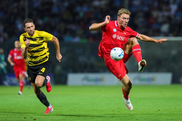 Napoli™s Rasmus Hojlund during the friendly match Napoli and Aris Salonicco at the Teofilo Patini Stadium in Castel Di Sangro, Central Southern Italy - Tuesday, August 12 , 2026. - Soccer .  Copyright: xAlessandroxGarofalo LaPressex