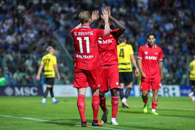 Napoli™s Kevin De Bruyne celebrates after scoring goal 3-1 during the friendly match Napoli and Aris Salonicco at the Teofilo Patini Stadium in Castel Di Sangro, Central Southern Italy - Tuesday, August 12 , 2026. - Soccer .  Copyright: xAlessandroxGarofalo LaPressex