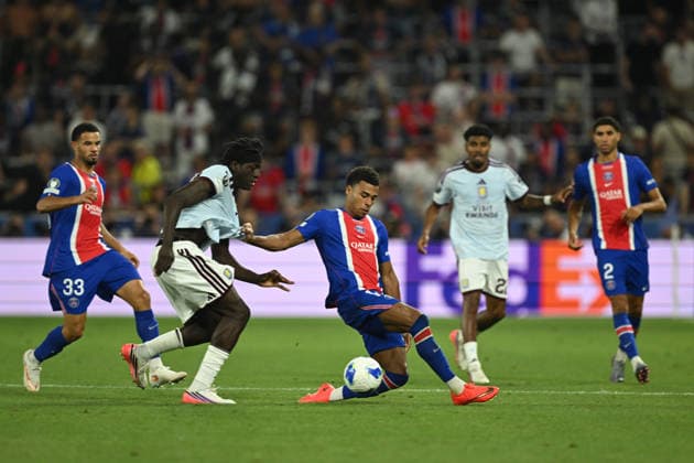 PSG v Aston Villa - UEFA Super Cup SALZBURG, AUSTRIA - AUGUST 12: Brian Madjo (39) of Aston Villa in action during UEFA Super Cup football match between PSG and Aston Villa at Red Bull Arena (Stadion Salzburg) in Salzburg, Austria on August 12, 2026. Harun Ozalp Anadolu Salzburg Austria. Editorial use only. Please get in touch for any other usage.  Copyright: x2026xAnadoluxHarunxOzalpx
