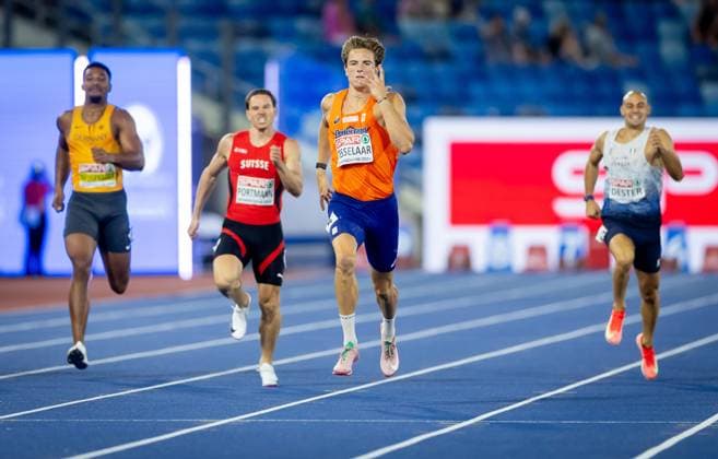 BIRMINGHAM - Jonas Phijffers during the 400 meters in the decathlon on the third day of the European Athletics Championships. IRIS VAN DEN BROEK ANP xVIxANPxSportx xxANPxIVx 565345597 originalFilename: 565345597.jpg