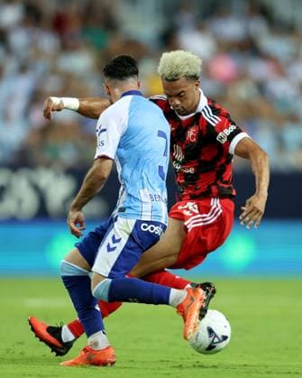 Antonee Robinson of Fulham Malaga CF v Fulham, Pre-Season Friendly, Football, Estadio La Rosaleda, Malaga, Spain - 12 Aug 2026Malaga Estadio La Rosaleda, Spain EDITORIAL USE ONLY No use with unauthorised audio, video, data, fixture lists, club league logos or live services. Online in-match use limited to 120 images, no video emulation. No use in betting, games or single club league player publications.  Copyright: xAntonioxPozo Shutterstockx 17064345fj