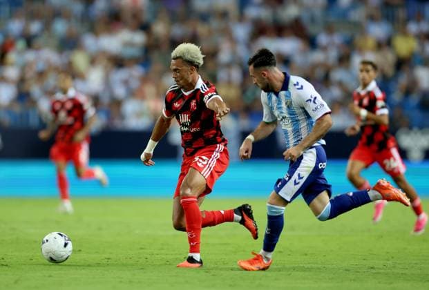 Antonee Robinson of Fulham Malaga CF v Fulham, Pre-Season Friendly, Football, Estadio La Rosaleda, Malaga, Spain - 12 Aug 2026Malaga Estadio La Rosaleda, Spain EDITORIAL USE ONLY No use with unauthorised audio, video, data, fixture lists, club league logos or live services. Online in-match use limited to 120 images, no video emulation. No use in betting, games or single club league player publications.  Copyright: xAntonioxPozo Shutterstockx 17064345fn