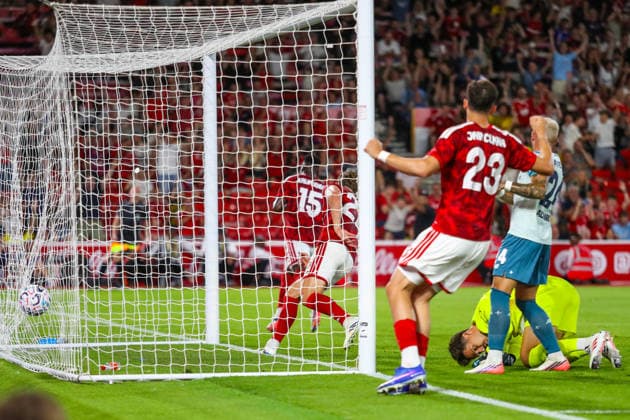 Nottingham Forest v Bayer Leverkusen, Pre-Season Friendly Arnaud Kalimuendo Of Nottingham Forest scores a GOAL 2-1 during the Nottingham Forest v Bayer Leverkusen Pre-Season Friendly match at the City Ground, West Bridgford, England on 12 August 2026 Credit: Lee Keuneke Every Second Media Editorial use only. All images are copyright Every Second Media Limited. No images may be reproduced without prior permission. Copyright: xIMAGO EveryxSecondxMediax ESM-2087-0051 LeexKeunekex xEveryxSecondxMediax