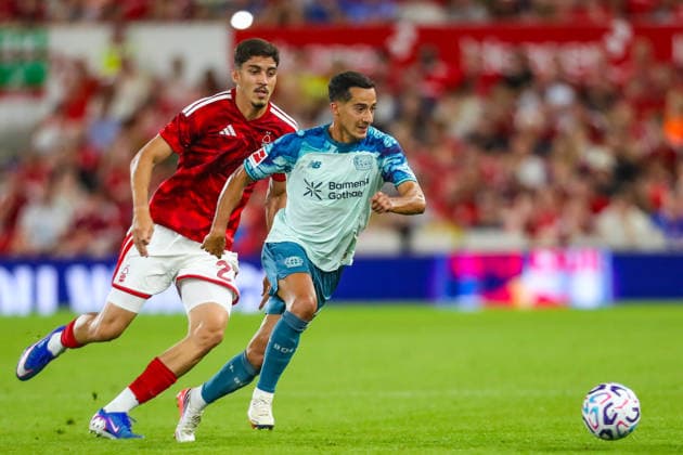 Nottingham Forest v Bayer Leverkusen, Pre-Season Friendly Lucas Vazquez Of Bayer Leverkusen Under pressure from Jair Cunha Of Nottingham Forest during the Nottingham Forest v Bayer Leverkusen Pre-Season Friendly match at the City Ground, West Bridgford, England on 12 August 2026 Credit: Lee Keuneke Every Second Media Editorial use only. All images are copyright Every Second Media Limited. No images may be reproduced without prior permission. Copyright: xIMAGO EveryxSecondxMediax ESM-2087-0055 LeexKeunekex xEveryxSecondxMediax