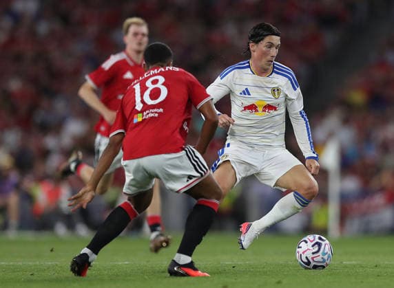 Football - 2026 2027 pre-season friendly - Manchester United, ManU vs. Leeds United - Croke Park, Dublin - Wednesday 12th August 2026 Leeds United s Harry Wilson in action against Manchester United s Youri Tielemans 