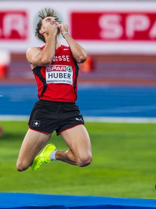 European Athletics Championships; Birmingham, 12.08.2026 BIRMINGHAM, UNITED KINGDOM - AUGUST 12: Andrin Huber (Switzerland) reacts after his out in the high jump of the mens decathlon on August 12, 2026 in Birmingham, United Kingdom. *** European Athletics Championships, Birmingham, August 12, 2026 BIRMINGHAM, UNITED KINGDOM, AUGUST 12: Andrin Huber of Switzerland reacts after failing to clear a height in the high jump event of the men s decathlon on August 12, 2026, in Birmingham, United Kingdom Copyright: xBEAUTIFULxSPORTS UlfxSchillerx