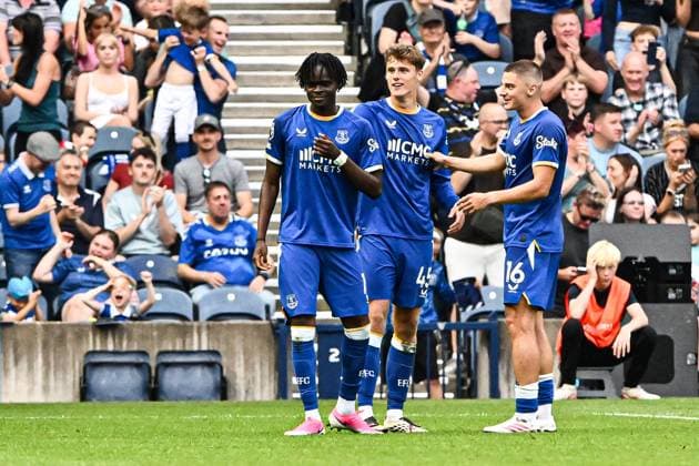 Newcastle United v Everton Pre-Season Friendly Tyrique Geroge of Everton celebrates his goal with teammates during the Pre-Season Friendly match at Scottish Gas Murrayfield Stadium, Edinburgh 12 08 2026 UK Newspapers OUT Copyright: xJamiexJohnstonx FIL-23757-0342