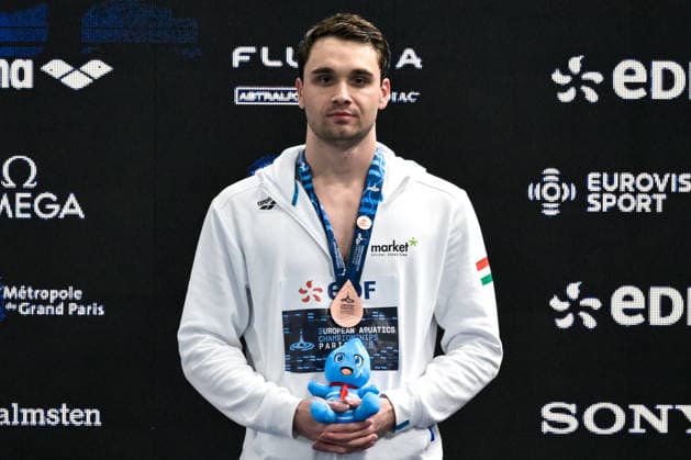 Kristof Milak of Hungary, bronze attends the medal ceremony of the swimming 100m Freestyle Men Final during the European Aquatics Championships at the Olympic Aquatic Center in Paris (France), August 12, 2026. Giorgio Scala DBM - Deepbluemedia Insidefoto