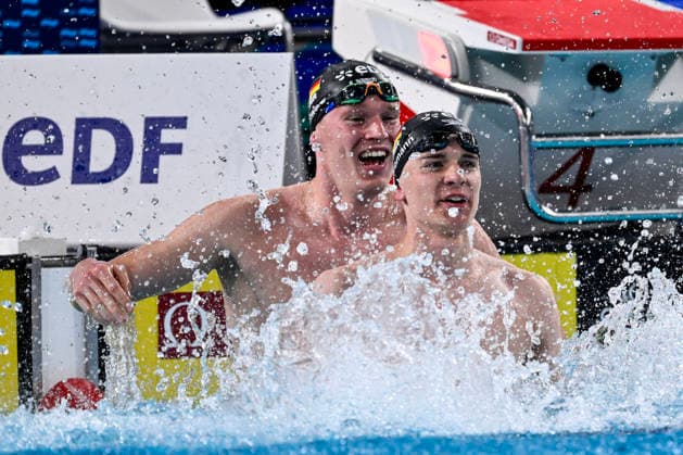 Johannes Liebmann of Germany and Sven Schwarz of Germany celebrate after winning the gold and silver medal in the swimming Men s 800m Freestyle final during the European Aquatics Championships at the Olympic Aquatic Center in Paris (France), August 12, 2026.