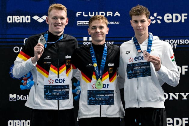 Sven Schwarz of Germany, silver, Johannes Liebmann of Germany, gold, Zalan Sarkany of Hungary, bronze show the medals after competing in the swimming 800m Freestyle Men Final during the European Aquatics Championships at the Olympic Aquatic Center in Paris (France), August 12, 2026. Giorgio Scala DBM - Deepbluemedia Insidefoto