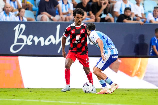 August 12, 2026, Malaga, Malaga, Spain: Oscar Bobb of Fulham FC in action during the 36th edition of the Costa del Sol Trophy football match played between Malaga CF and Fulham FC at La Rosaleda stadium on August 12, 2026, in Malaga, Spain. Malaga Spain - ZUMAa181 20260812_zaa_a181_237 Copyright: xJoaquinxCorcherox