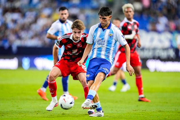 August 12, 2026, Malaga, Malaga, Spain: Izan Merino of Malaga CF in action during the 36th edition of the Costa del Sol Trophy football match played between Malaga CF and Fulham FC at La Rosaleda stadium on August 12, 2026, in Malaga, Spain. Malaga Spain - ZUMAa181 20260812_zaa_a181_247 Copyright: xJoaquinxCorcherox