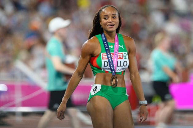 BIRMINGHAM, GREAT BRITAIN - August 12: Fatoumata Binta Diallo (Portugal) with her bronze medal after the 400 metres hurdles final during the European Athletics Championships 2026 at Alexander Stadium in Birmingham, Great Britain (Photo by Sven Beyrich Sports Press Photo)  Copyright: xSvenxBeyrich SportsxPressxPhotox Sportspressphoto_SPR204863