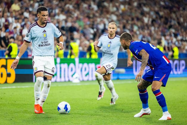 Alysson seen during the UEFA Super Cup 2026 match between Paris Saint-Germain and Aston Villa (Maciej Rogowski Ball Raw Images) Salzburg Red Bull Arena Austria Copyright: xMaciejxRogowskix maciejrogowski_PSGvAST_906